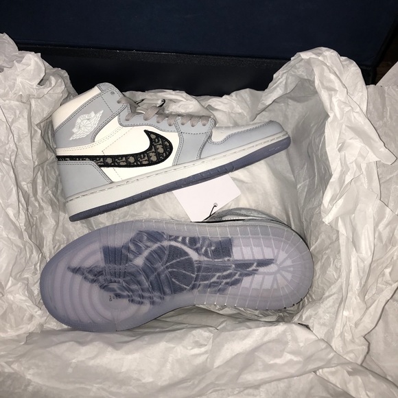 air jordan x dior 1 - Picture 4 of 6